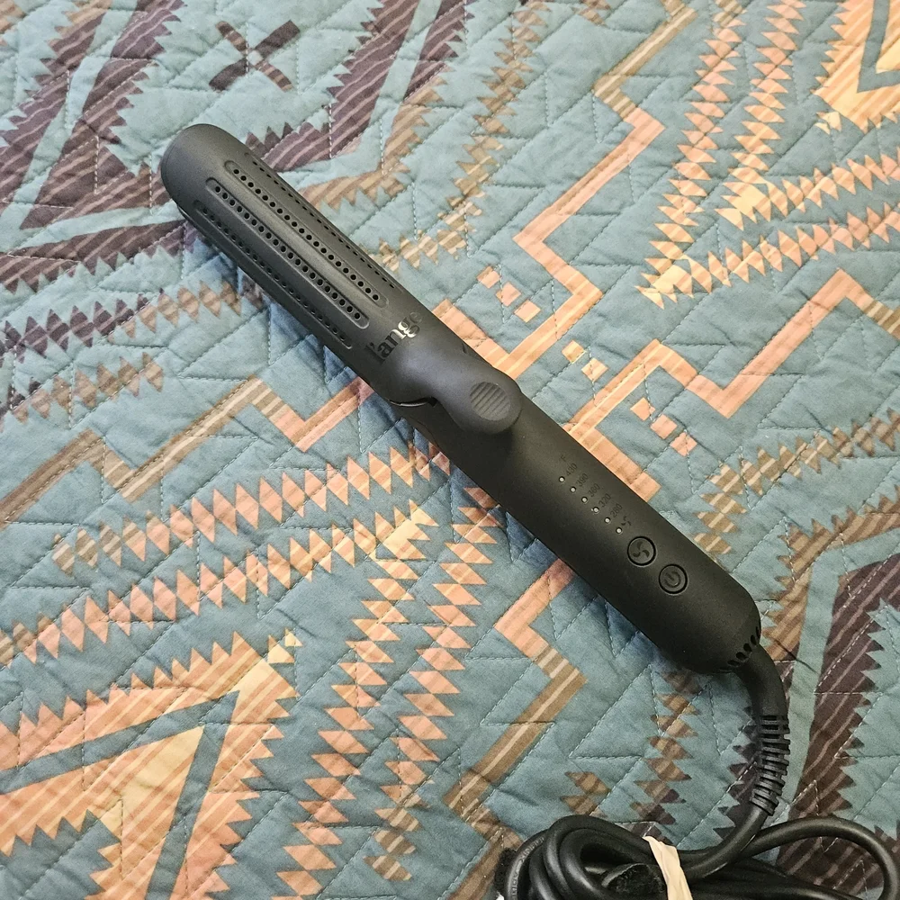Lange Black Hair‎ Styling Tool
